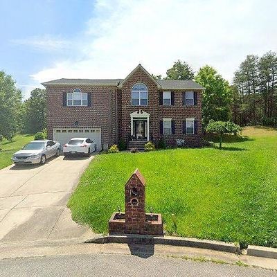8401 Cahill Ct, Clinton, MD 20735