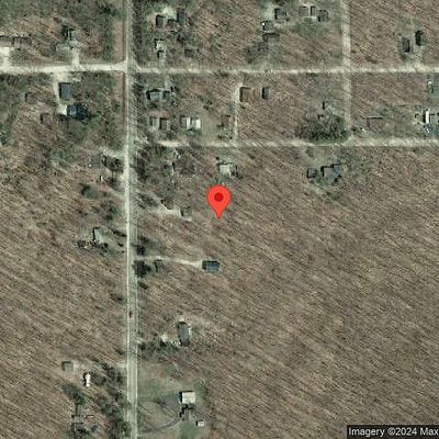 8462 Hillcrest Rd, Roscommon, MI 48653