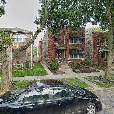 7951 S Clyde Ave, Chicago, IL 60617
