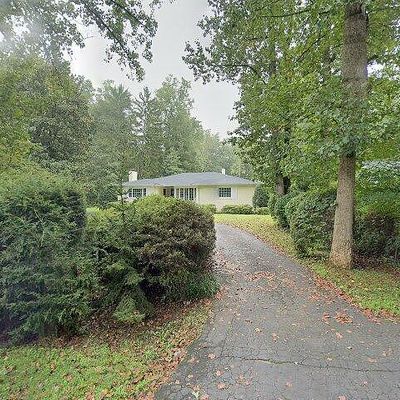 10 Busbee Rd, Asheville, NC 28803