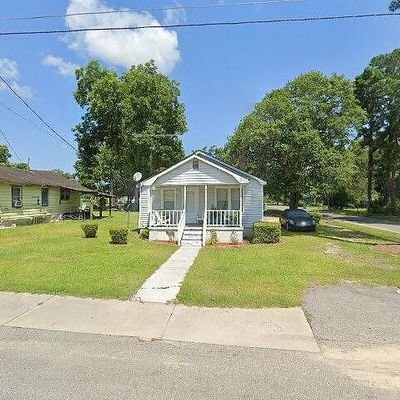 100 Oak St, Bowman, SC 29018