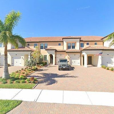 10217 Staggerbush Dr, Venice, FL 34293