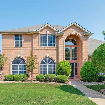 912 Lochmoor Ln, Lewisville, TX 75077