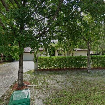 9335 Sw 72 Nd Ave, Pinecrest, FL 33156