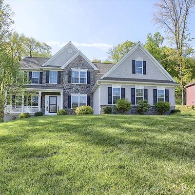 106 Kittochtinny Dr, Marysville, PA 17053