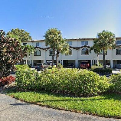 111 Yacht Club Ln, Saint Petersburg, FL 33715