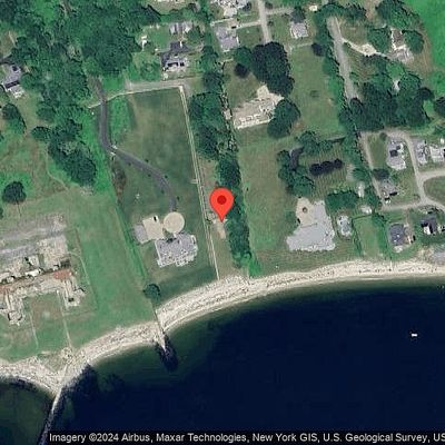 14 A Shore Rd, Waterford, CT 06385