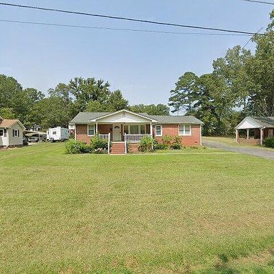 131 Pinehaven Dr, Ninety Six, SC 29666