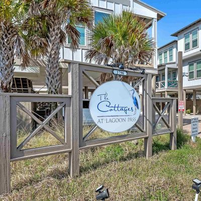 1796 W Beach Blvd #B, Gulf Shores, AL 36542