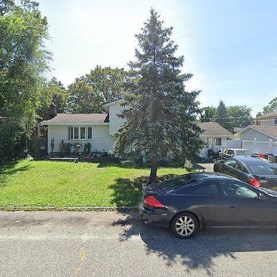 192 Newman St, Brentwood, NY 11717