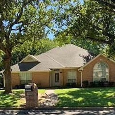 1922 Country Brook Dr, Weatherford, TX 76087
