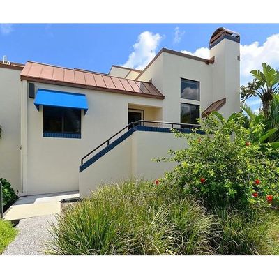 1928 Harbourside Dr, Longboat Key, FL 34228