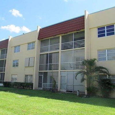 1630 Embassy Dr, West Palm Beach, FL 33401
