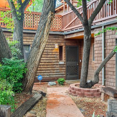 223 E Santa Fe Ave #B, Santa Fe, NM 87505