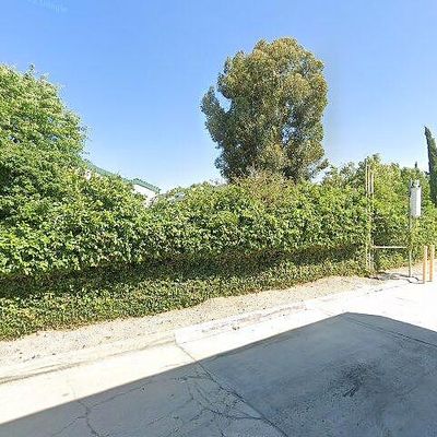 23526 Newhall Ave, Newhall, CA 91321