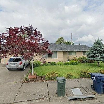 2484 19 Th St, Springfield, OR 97477