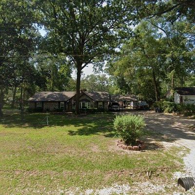 211 Holly Ln, New Caney, TX 77357