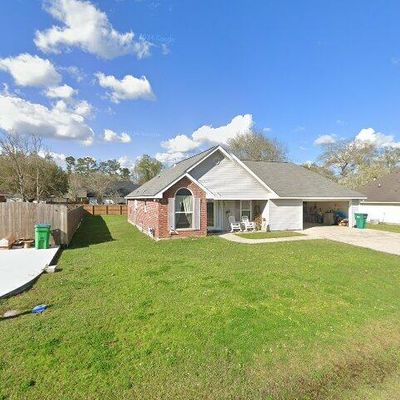 30105 Leslie St, Albany, LA 70711