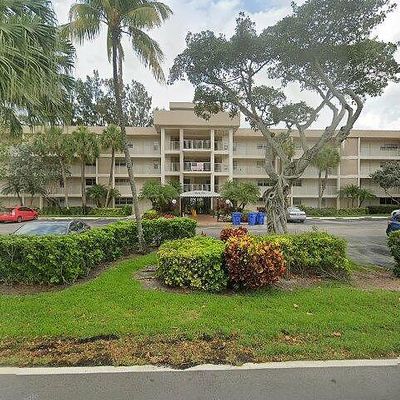 3051 S Palm Aire Dr #406, Pompano Beach, FL 33069