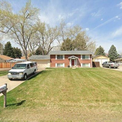 31 S Holland St, Lakewood, CO 80226