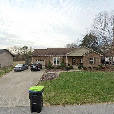 3112 Caribou Dr, Clarksville, TN 37043