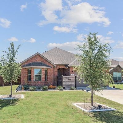 312 Smart Strike Ct, Granbury, TX 76049