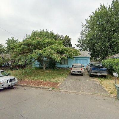 2681 D St, Springfield, OR 97477