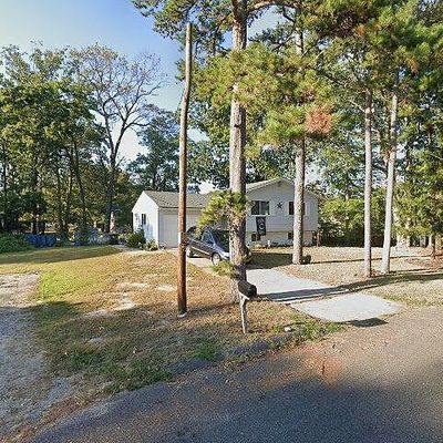 4 Kohomo Ave, Sicklerville, NJ 08081