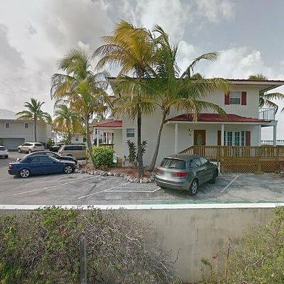 32 Hilton Haven Rd, Key West, FL 33040