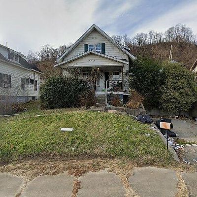 3240 Louisa St, Catlettsburg, KY 41129