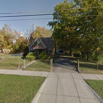 341 E Pierson Rd, Flint, MI 48505