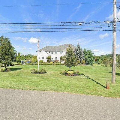 60 Yellow Meetinghouse Rd, Cream Ridge, NJ 08514