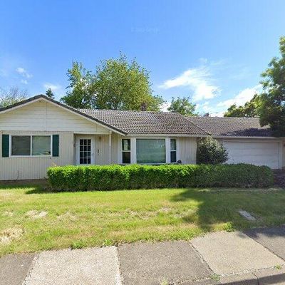 611 66 Th St, Springfield, OR 97478