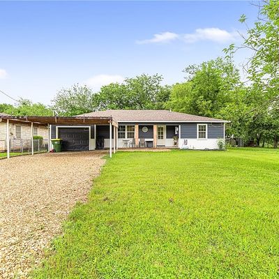 509 S Main St, West, TX 76691