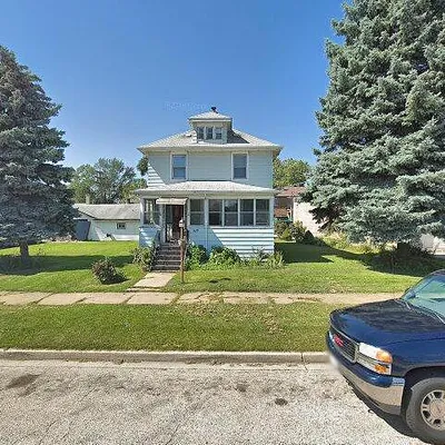 518 Archer Ave, Waukegan, IL 60085