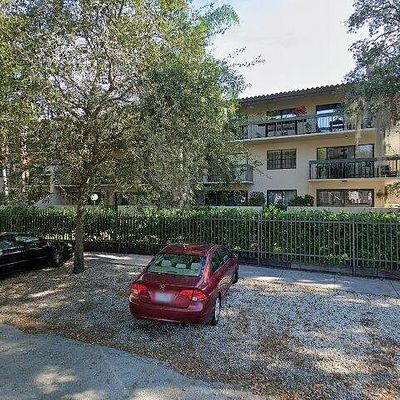 5201 Orduna Dr #14, Coral Gables, FL 33146