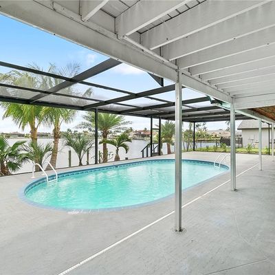 5409 Skyline Blvd, Cape Coral, FL 33914