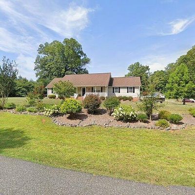 7305 Turner North Dr, Browns Summit, NC 27214