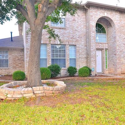 805 E Grubb Dr, Mesquite, TX 75149