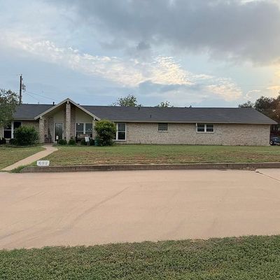 809 W 12 Th St, Robert Lee, TX 76945