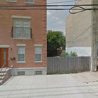 842 N 19th St, Philadelphia, PA 19130