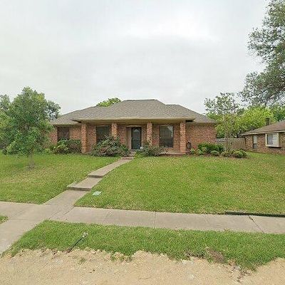 1008 Summertree Cir, Plano, TX 75025