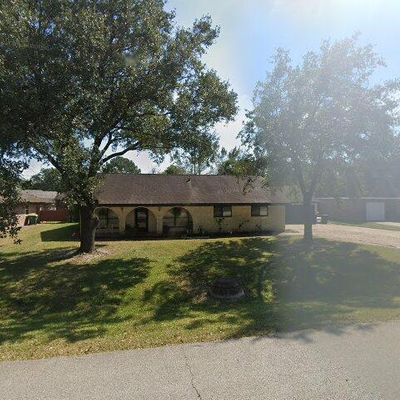 10102 Gloria Ln, Baytown, TX 77521