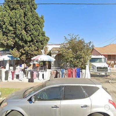 1017 E 43 Rd Pl, Los Angeles, CA 90011