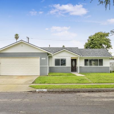 1024 N Daisy St, Lompoc, CA 93436