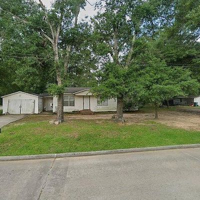 1034 S 5 Th St, Conroe, TX 77301