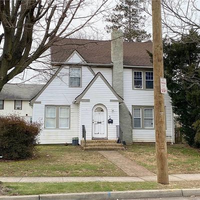 105 Warner Ave, Hempstead, NY 11550