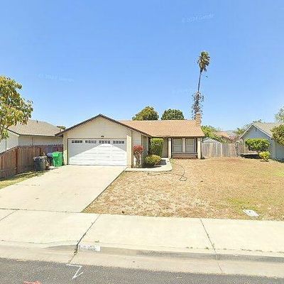 1051 Red Bark Rd, Santa Maria, CA 93454