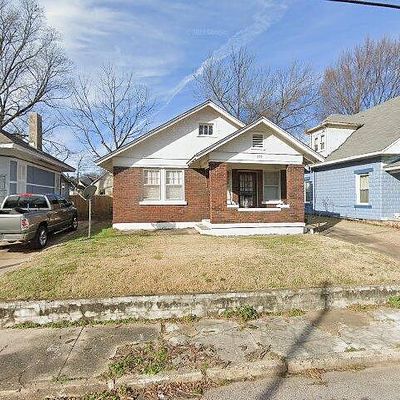 1055 S Cox St, Memphis, TN 38104