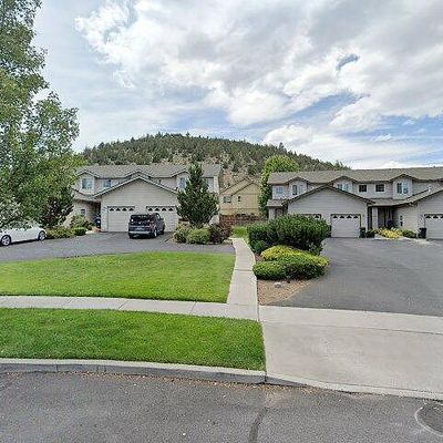 1059 Ne Parkview Ct, Bend, OR 97701